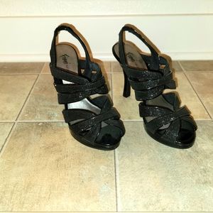 Black Sparkling Heels 👠